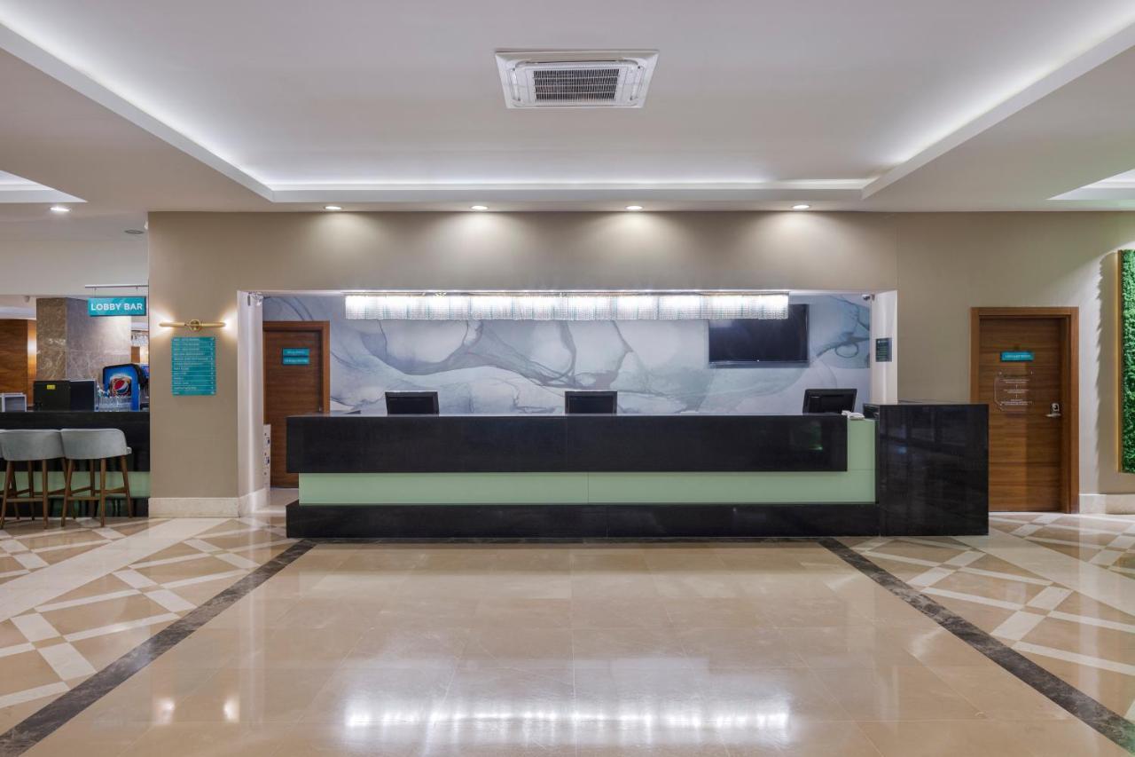 Wyndham Garden Lara Hotel Antália Exterior foto