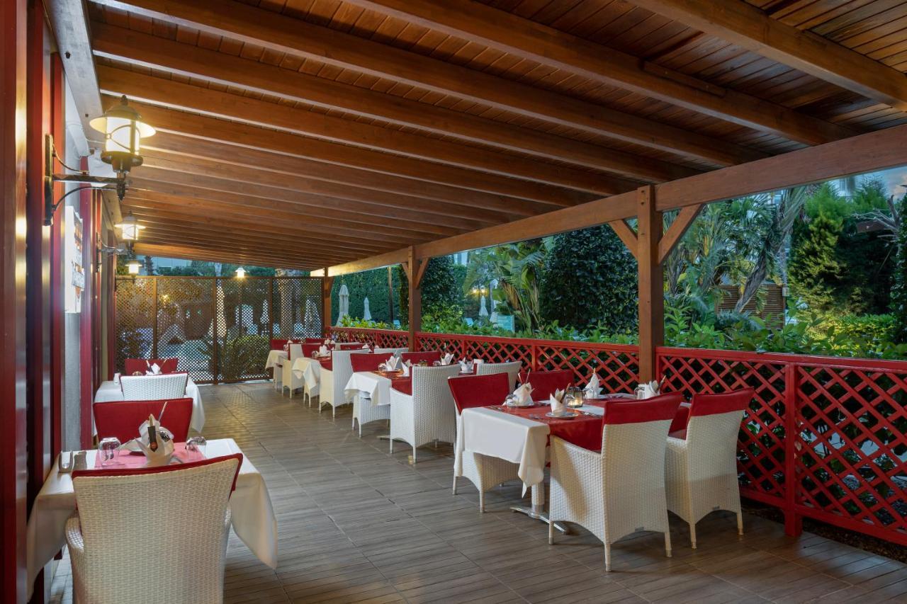 Wyndham Garden Lara Hotel Antália Exterior foto