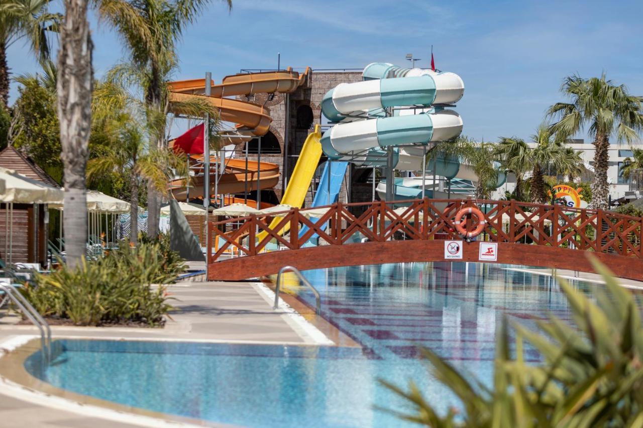 Wyndham Garden Lara Hotel Antália Exterior foto