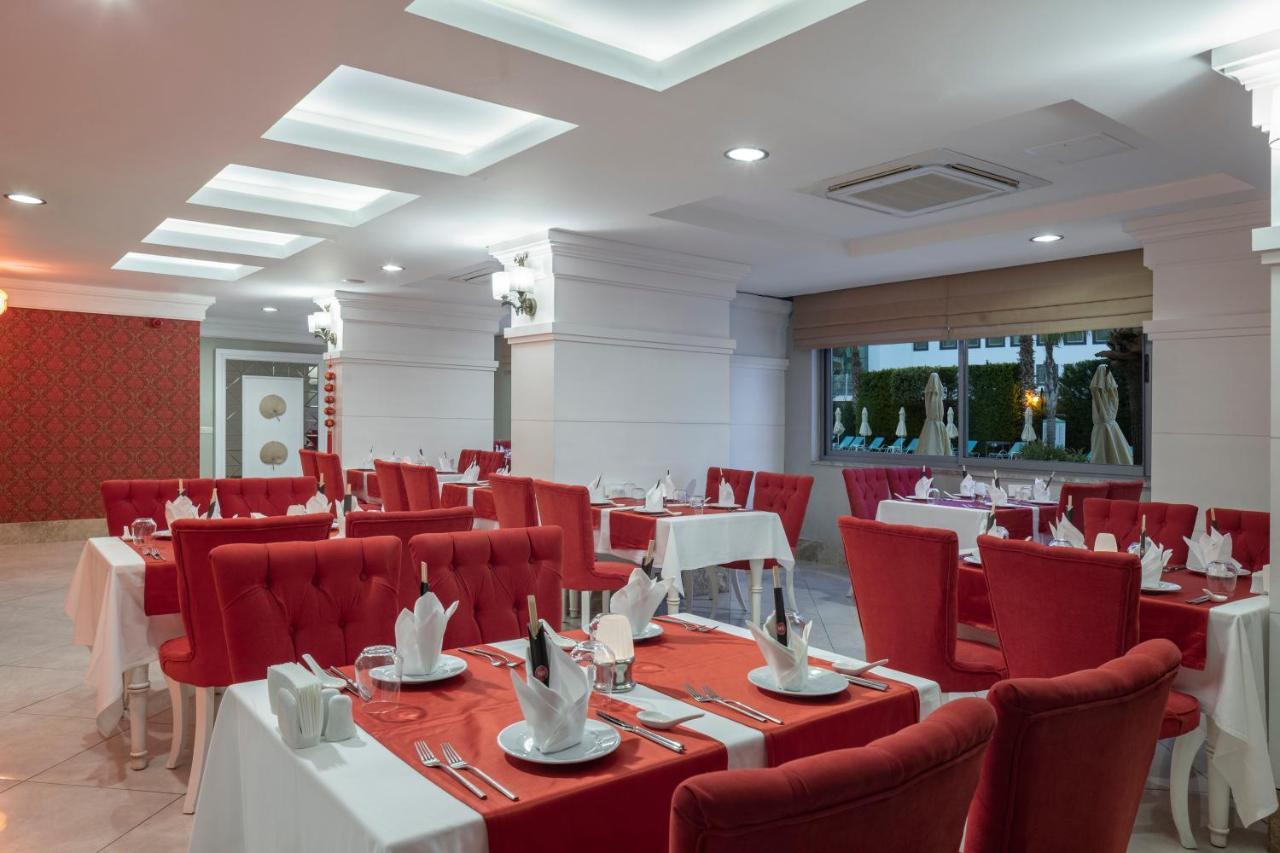 Wyndham Garden Lara Hotel Antália Exterior foto